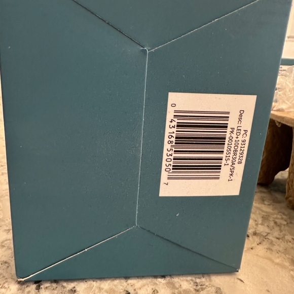 New Set of 2 GE Speaker Bluetooth Light Bulbs 65 watt soft white - Picture 7 of 8